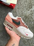 Nike air max 1 Amsterdam EU 40 / US 7 city pack waves 90 nrg, Bruin, Nike, Nieuw, Ophalen of Verzenden