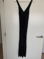Zara zwarte satijnachtige jurk maat XS, Kleding | Dames, Zara, Maat 34 (XS) of kleiner, Ophalen of Verzenden, Onder de knie