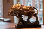 Bronzen beeld stier in antieke stijl, Ophalen