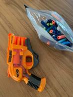 Nerf met darts, Kinderen en Baby's, Speelgoed | Buiten | Actiespeelgoed, Ophalen of Verzenden, Gebruikt
