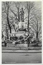 AK Leeuwarden - Mercuriusfontein, Verzenden, 1920 tot 1940, Gelopen, Friesland