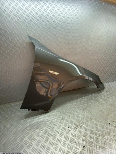 Spatbord rechts BMW 5-serie E60 titangrau metallic a36/7, Auto-onderdelen, Carrosserie en Plaatwerk, BMW, Gebruikt, Ophalen of Verzenden