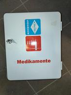 Vintage medicijnenkastje, Huis en Inrichting, Ophalen of Verzenden, 25 tot 50 cm, 50 tot 100 cm, Minder dan 100 cm