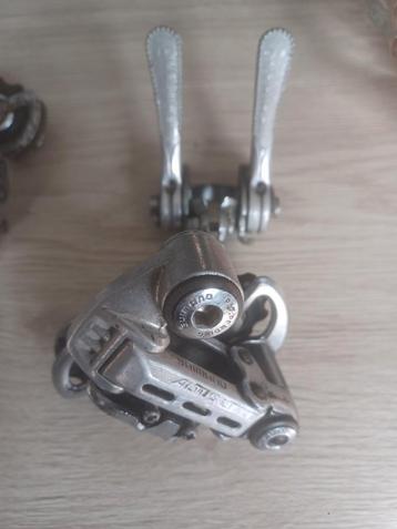 Veel derailleur(sets) (veel retro race) opruiming beschikbaar voor biedingen