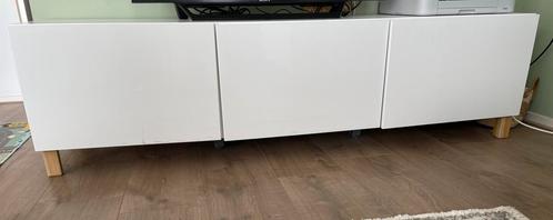 IKEA Besta tv-meubel met deuren en pootjes, Huis en Inrichting, Kasten | Televisiemeubels, Zo goed als nieuw, Minder dan 100 cm