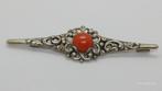 Antieke Zilveren Broche met Bloedkoraal, Gebruikt, Ophalen of Verzenden, Met edelsteen, Rood