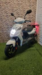 Zeer goed rijdende Sym X Pro bezorgscooter 2017!, Fietsen en Brommers, Gebruikt, Overige modellen, Ophalen of Verzenden, Benzine