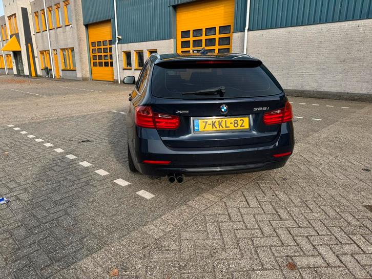BMW 3-Serie 2.0 328I Xdrive AUT 2013 Blauw, Auto's, BMW, Particulier, 3-Serie, 360° camera, 4x4, ABS, Achteruitrijcamera, Adaptieve lichten