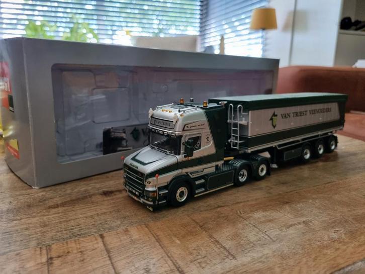 Wsi van Triest Scania T500 torpedo (oude type) met kipper., Hobby en Vrije tijd, Modelauto's | 1:50, Zo goed als nieuw, Bus of Vrachtwagen