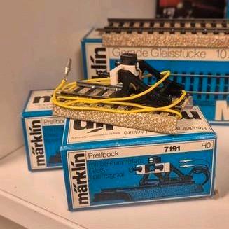 2X Märklin H0 stootblok 7191 met verlicht sein, Hobby en Vrije tijd, Modeltreinen | H0, Zo goed als nieuw, Wagon, Wisselstroom
