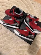 Jordan spizike low maat 23,5, Ophalen, Schoentjes, Jongetje of Meisje, Zo goed als nieuw