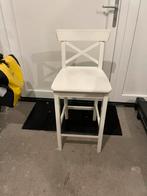 Witte barkruk Rosentorp van Ikea, Huis en Inrichting, Barkrukken, Ophalen, Gebruikt, Met voetsteun, 60 tot 90 cm