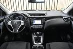 Nissan Qashqai 1.2 Connect Edition 133dkm Trekhaak 360 Panor, Voorwielaandrijving, Euro 5, Stof, Gebruikt