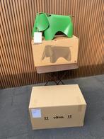 Vitra Eames Elephant " Palm Green" NIEUW, Ophalen of Verzenden