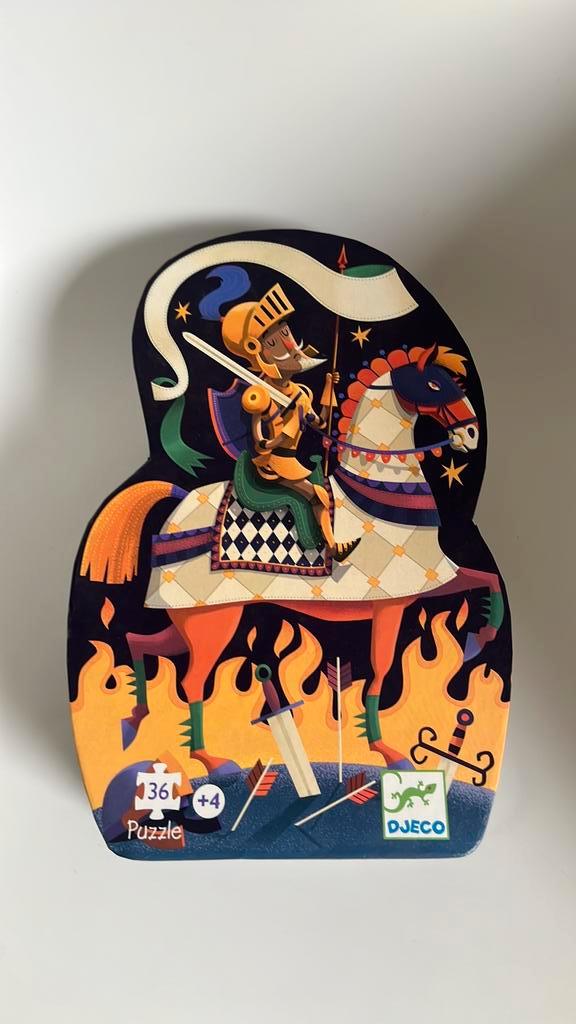 Djeco puzzel 36 stuks - Don Quixote, Kinderen en Baby's, Speelgoed | Kinderpuzzels, Zo goed als nieuw, 4 tot 6 jaar, 10 tot 50 stukjes
