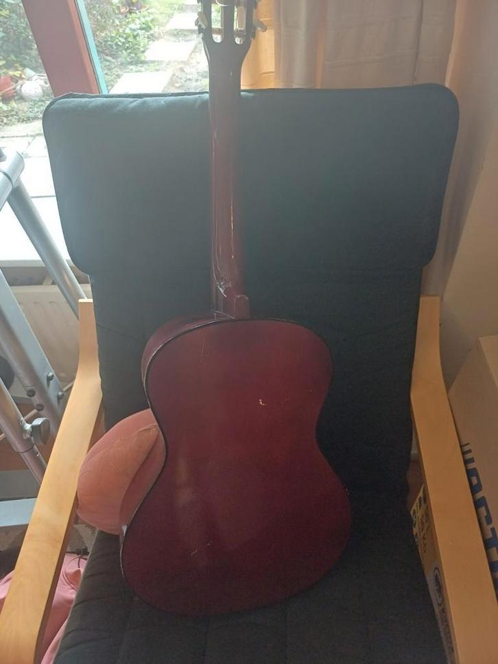 Gebruikte Gitaar - Speel hem snel!, Muziek en Instrumenten, Snaarinstrumenten | Gitaren | Akoestisch, Gebruikt, Klassieke of Spaanse gitaar