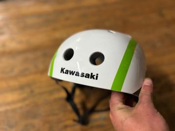 Kawasaki Fietshelm beschikbaar voor biedingen