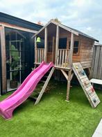 Houten Speelhuisje met Glijbaan & Klimwand - mag snel weg, Kinderen en Baby's, Speelgoed | Buiten | Speeltoestellen, Ophalen, Gebruikt