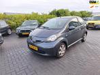 Toyota Aygo 1.0-12V Access / APK oktober 2025, Voorwielaandrijving, Gebruikt, 4 stoelen, 68 pk