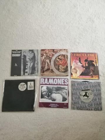 Singles, Robert wyatt(soft machine) Ramones, Clash, Clayton  beschikbaar voor biedingen