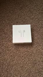 AirPods, Ophalen of Verzenden, Zo goed als nieuw, In oorschelp (earbud), Bluetooth