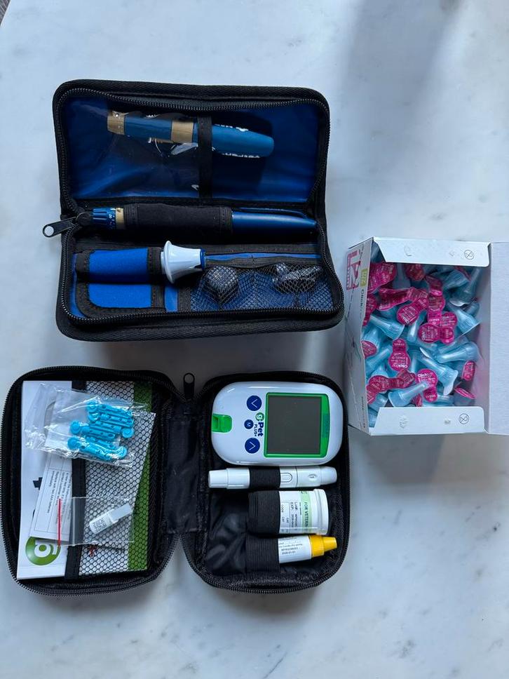 VetPen Kit 0,5-8 IE voor hond/kat + Glucosemeter kit, Dieren en Toebehoren, Katten-accessoires, Zo goed als nieuw, Ophalen of Verzenden