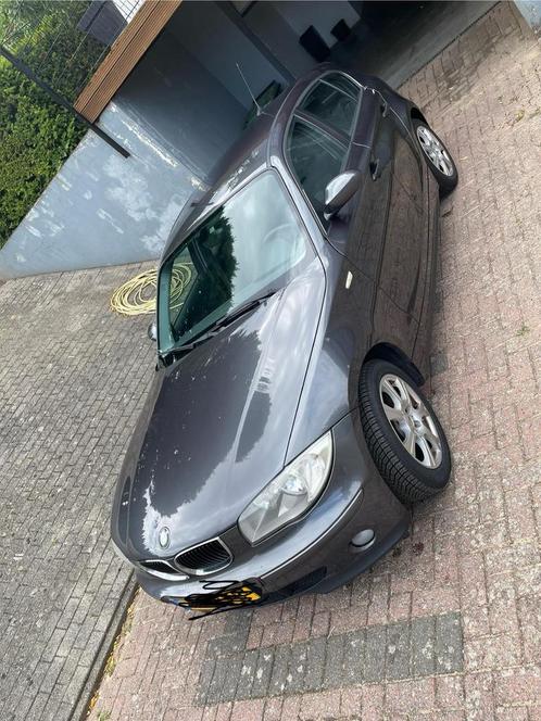 BMW 1-Serie 1.6 116I 2007 Grijs, Auto's, BMW, Particulier, 1-Serie, ABS, Airbags, Airconditioning, Boordcomputer, Centrale vergrendeling