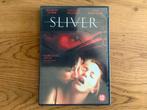 2). SLIVER met Sharon Stone, Tom Berenger, William Baldwin., Vanaf 12 jaar, Ophalen of Verzenden, Zo goed als nieuw, Actiethriller