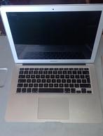 Macbook Air + Apple Toetsenbord, Gebruikt, Qwerty, 13 inch, Ophalen of Verzenden