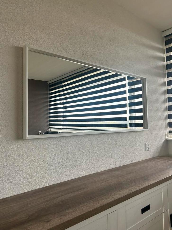 Spiegel – landelijke stijl (wit frame, 65 x 150 cm), Huis en Inrichting, Stoffering | Gordijnen en Lamellen, Zo goed als nieuw