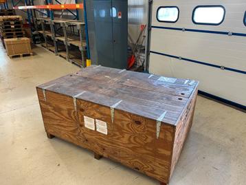 Grote opbergkisten hout beschikbaar voor biedingen