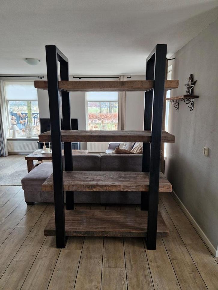 Roomdivider / vakkenkast – massief hout en metaal, Huis en Inrichting, Kasten | Wandmeubels, Zo goed als nieuw, 200 cm of meer