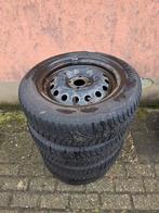 Nissan Note 2012 Winterbanden met stalen velgen, Auto-onderdelen, Banden en Velgen, Gebruikt, 15 inch, 175 mm, Banden en Velgen