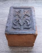 Om 1650 - 1700 ZELDZAAM Klein Model Haardsteen Bodemvondst, Antiek en Kunst, Antiek | Overige Antiek, Ophalen of Verzenden