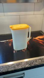 Tupperware schenkkan, Huis en Inrichting, Keuken | Tupperware, Verzenden, Gebruikt, Geel