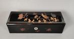 Japanse lakdoos met bloemen en vogels. Jaren 50., Antiek en Kunst, Ophalen of Verzenden