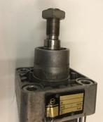 Te koop lange luchtcilinder 119-215 x 7,5x7,5 cm, Doe-het-zelf en Verbouw, Ophalen, Zo goed als nieuw