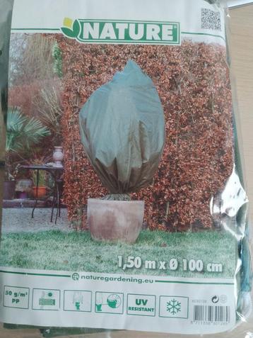 Nieuw  4 X Groene Plantenhoes 150x100cm met Trekkoord beschikbaar voor biedingen