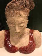 Borstbeeld Oosterse vrouw met rode bikini keramiek kunstwerk, Ophalen of Verzenden