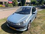Peugeot 206 1.6 16V Gentry 3D 2002 Grijs, Auto's, Peugeot, Voorwielaandrijving, 15 km/l, Handgeschakeld, Zilver of Grijs