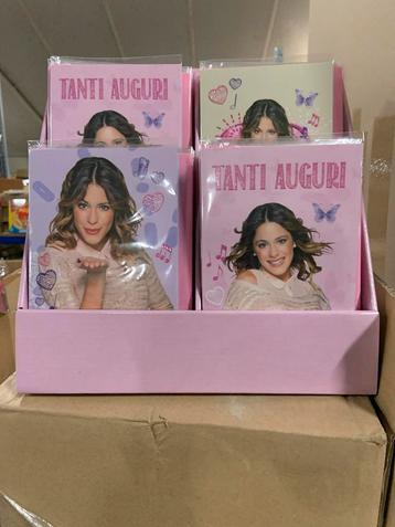 Gratis ophalen Pallet Violetta wenskaarten beschikbaar voor biedingen
