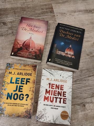 Boeken  beschikbaar voor biedingen