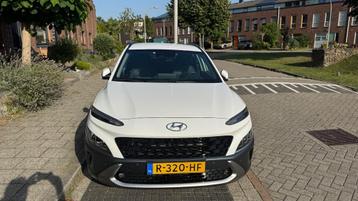 Hyundai Kona Premium 1.6 Hybride (Private Lease Overname) beschikbaar voor biedingen