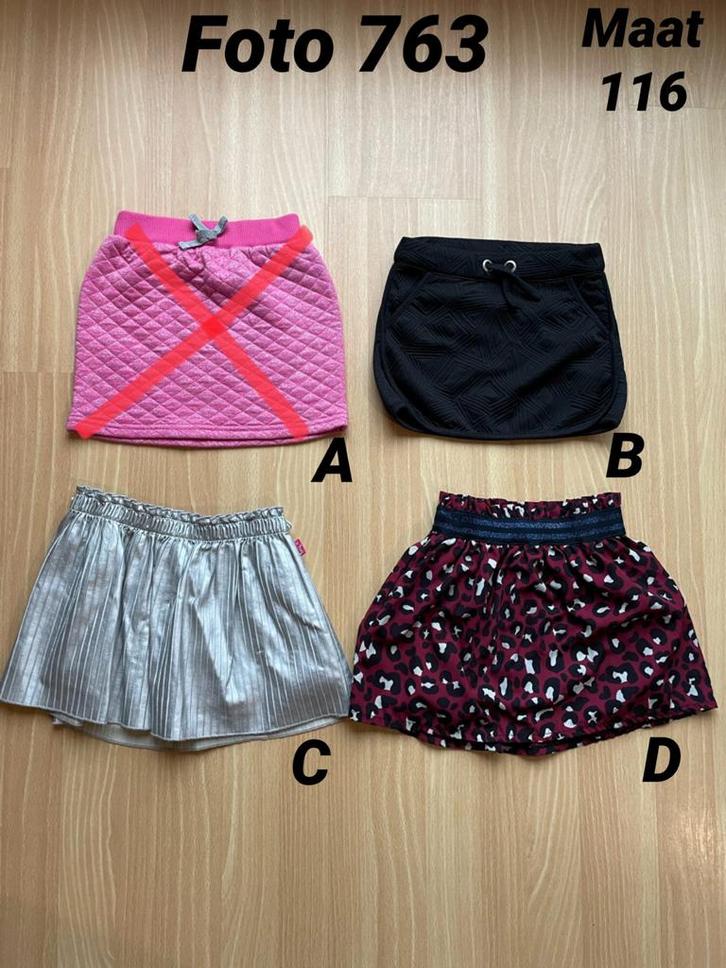 Rok meisje maat 116 Zgan *foto 763*, Kinderen en Baby's, Kinderkleding | Maat 116, Zo goed als nieuw, Meisje, Jurk of Rok, Ophalen of Verzenden