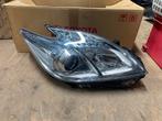 Toyota prius 3 rechter koplamp gebruikt 81130-47252, Ophalen of Verzenden, Toyota
