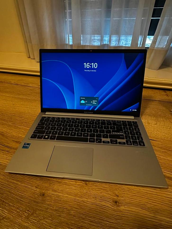 Asus Vivobook Laptop, Computers en Software, Windows Laptops, Zo goed als nieuw, 15 inch, SSD, 4 Ghz of meer, 16 GB, Ophalen