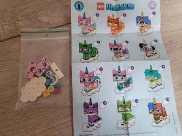 Grote hoeveelheid LEGO minifigures  beschikbaar voor biedingen