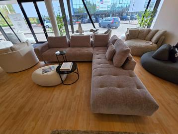 Lazarro hoekbank - Passe Partout showroommodel  beschikbaar voor biedingen