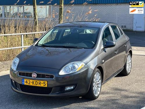 Fiat Bravo 1.4 T-Jet Corporate!2009!150PK!NAP!CLIMA!LM.velge, Auto's, Fiat, Bedrijf, Te koop, Bravo, ABS, Airbags, Airconditioning
