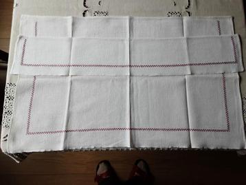 Wafeldoek stel voor vintage wastafel . beschikbaar voor biedingen